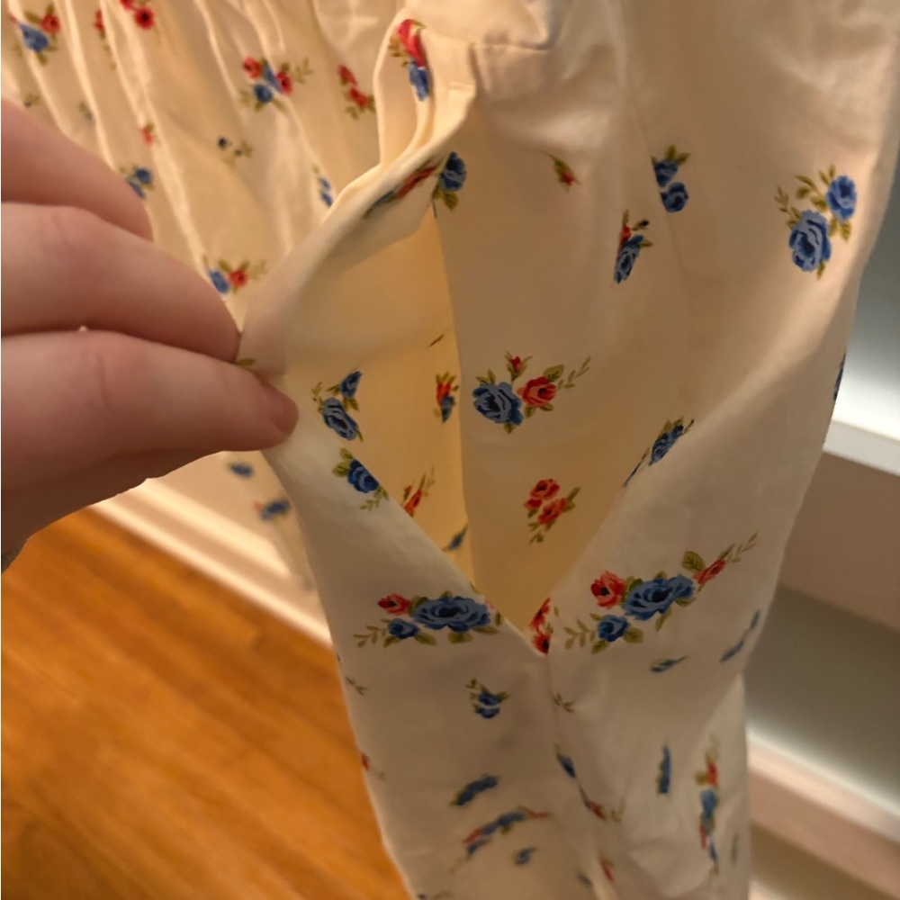 Floral women’s Dress - Cream with Red and Blue Accents - Picture 4 of 4